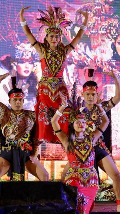 Muhibah Budaya Ramaikan Sepekan Banyuwangi Ethno Carnival