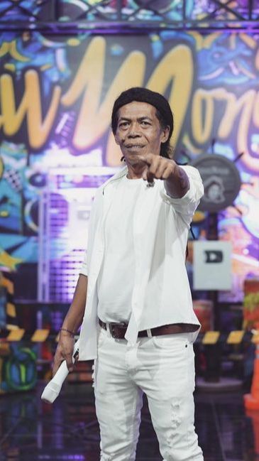 Dijuluki Raja Dangdut Koplo, Begini Potret Rumah Cak Sodiq Berdesain Serba Emas