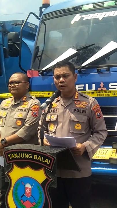 71 Ton BBM Ilegal Disita dari Empat Lokasi di Tanjungbalai, 9 Orang Ditangkap