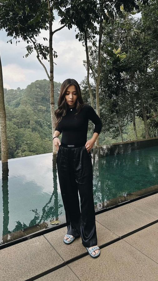 Disebut Cantik di Luar Nalar, Potret Terbaru Nikita Willy Body Goals Banget