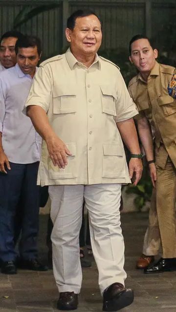 Di Hadapan Ribuan Komcad Tahun 2023, Prabowo: Pertahanan Negara Tidak Cukup Mengandalkan Militer