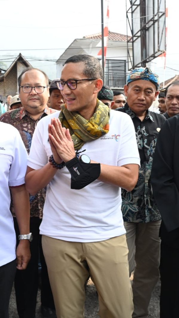 Sandiaga Beri DPUP ke 5 Desa Wisata Jabar, Bantuan untuk Infrastruktur hingga Layanan Turis