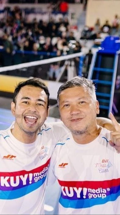 Potret Kemenangan Raffi Ahmad dan Gading Marten  di Pertandingan Bulutangkis, Sukses Kalahkah Verrell Bramasta & El Rumi