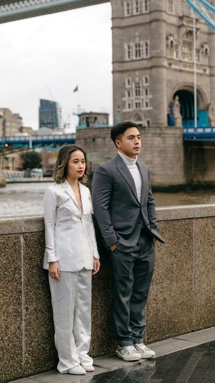 Pacaran Selama 11 Tahun, Akhirnya Tunangan! Lihat Foto Prewed Gritte Agatha dan Calon Suaminya di London