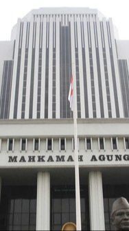 Lima Kursi Pimpinan Mahkamah Agung dan Tujuh Jabatan Ketua Pengadilan Tinggi Kosong