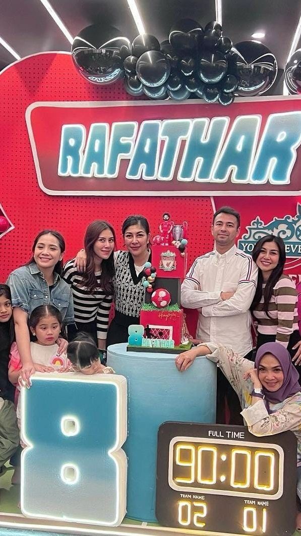 Raffi Ahmad dan Nagita Rayakan Ultah Rafathar bareng Keluarga, Temanya Liverpool