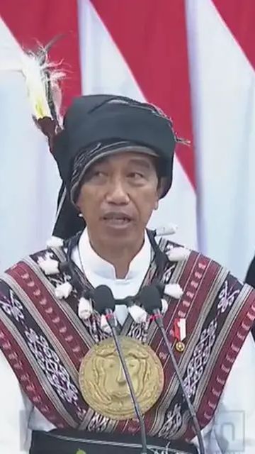 Jokowi Bicara Kode Capres: Ternyata Pak Lurah Itu Saya