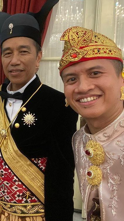 Padahal Setiap Hari Ngawal, Potret Asisten Ajudan Baru Berani Selfie sama Presiden dan Ibu Negara