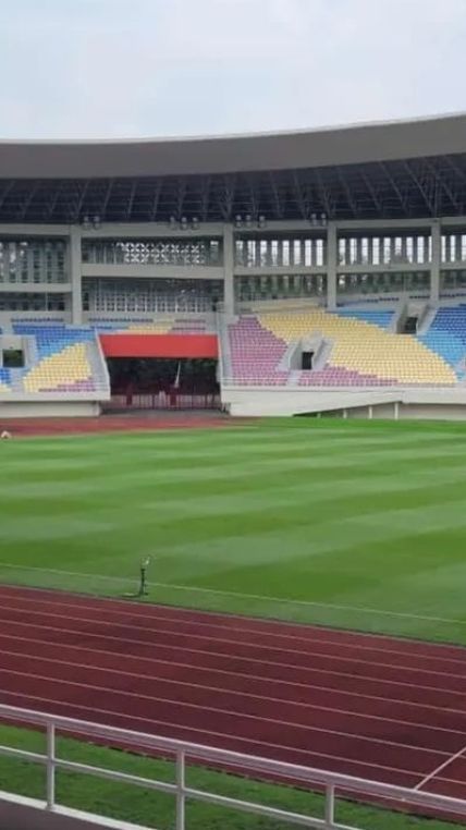 Hasil Inspeksi FIFA, Rumput Stadion Manahan Jadi Sorotan