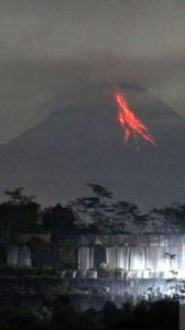 Gunung Merapi Luncurkan 8 Kali Guguran Lava dalam Waktu 6 Jam, Ini Penjelasan BPPTKG