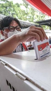 Mantan Ketua MK soal Batas Usia Cawapres: Itu Kesepakatan Politik, Tidak Usah Atur-atur