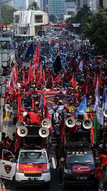 Gaji PNS Naik 8 Persen, Buruh Tuntut Kenaikan Upah 15 Persen