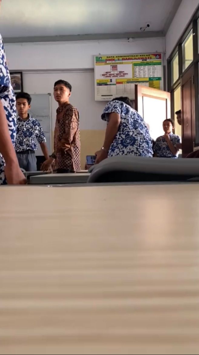 Viral Murid Bikin Prank Berkelahi di Depan Guru, Warganet: Aktingnya Totalitas