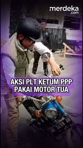 Aksi Plt Ketum PPP Pakai Motor Tua