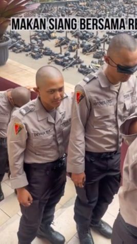 Momen Makan Siang Siswa Sekolah Polri ini Manis Banget, Saling Suap sampai Mata ditutup Ala Surprise