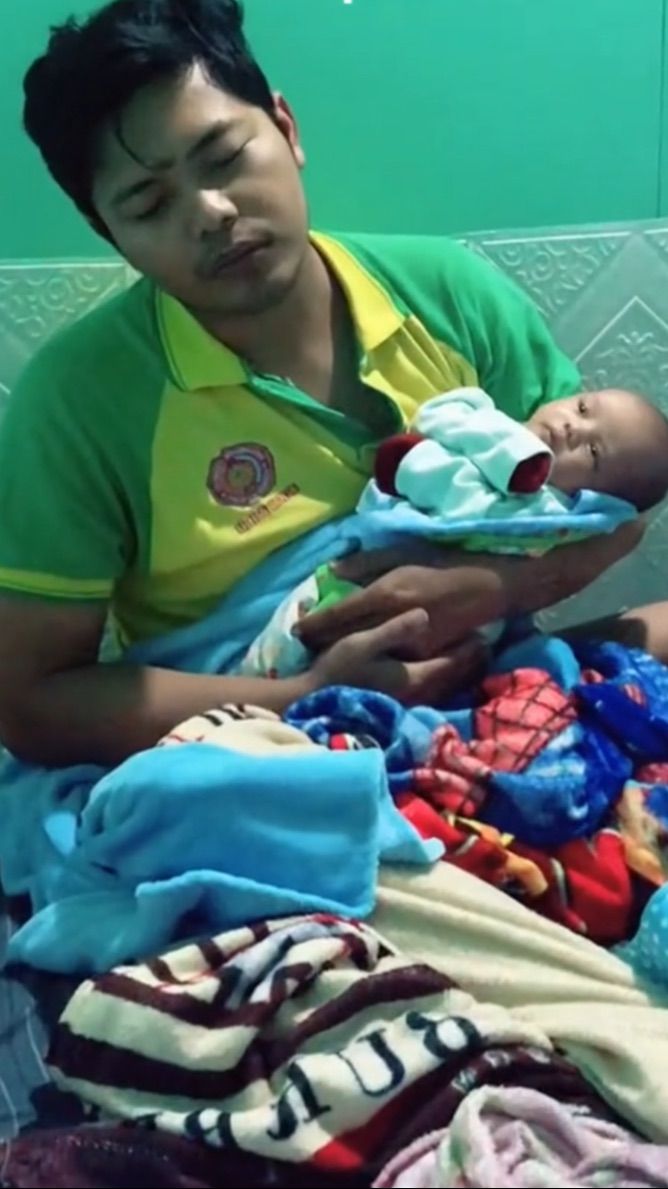 Viral Video Ayah Gendong Bayinya Sambil Terkantuk-Kantuk, Dibanjiri Curhatan Ibu-Ibu