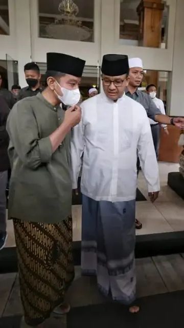 CEK FAKTA: Hoaks Jokowi Tawarkan Gibran Jadi Cawapres Anies Baswedan