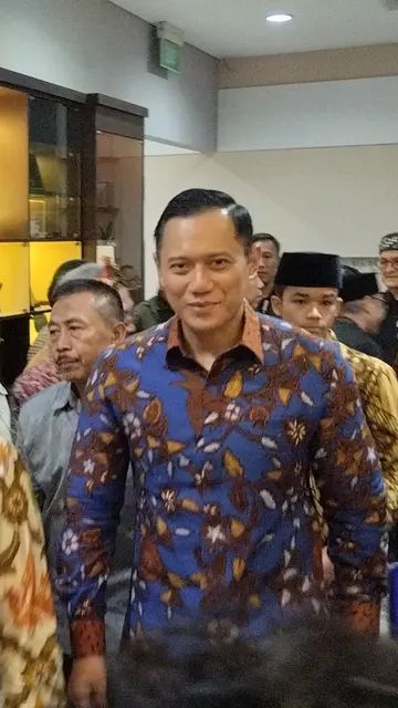 Tawa AHY Disebut Sandiaga Cocok Berduet di Pilpres 2024