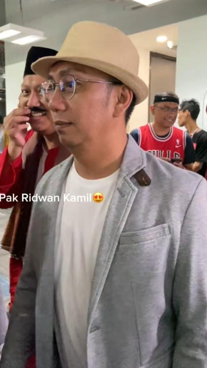 Viral Karyawan Perusahaan Cosplay  Menteri Basuki hingga Chef Juna, Ridwan Kamil Sampai Kaget Ada Kembarannya