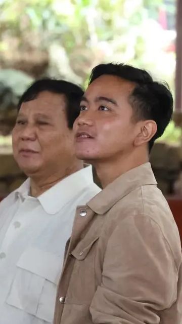 Gibran Masuk Bursa Cawapres Prabowo, Hasto Ingatkan Masih Kader PDIP