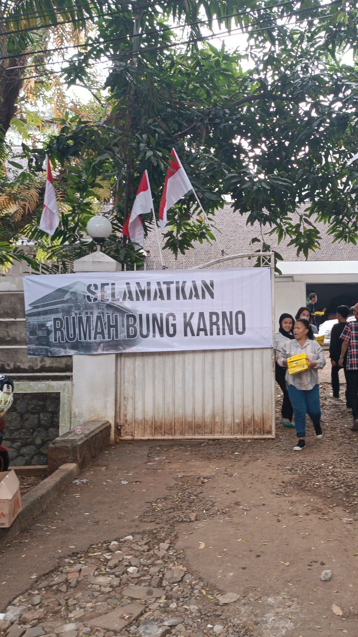 Begini Penampakan Rumah Mewah Guruh Soekarnoputra, Ada Kolam Renangnya