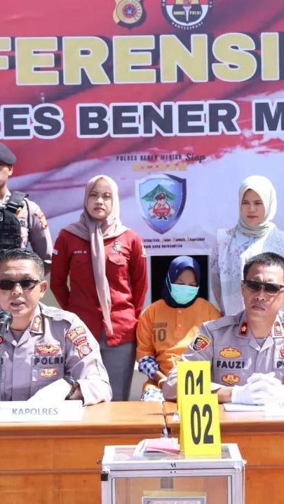 PNS Wanita Nyambi jadi Calo CPNS, Ada Belasan Korban & Kerugiannya Capai Rp700 Juta