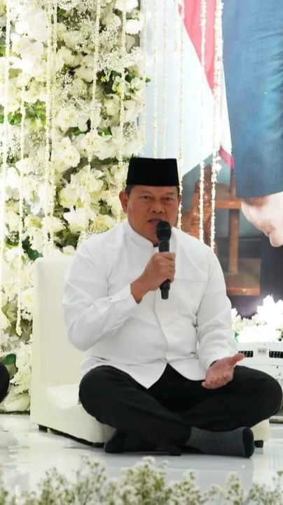 Momen Panglima TNI Berdoa Khusyuk di 40 Hari Wafat Perwira TNI Senior, Dulu Mendiang Pensiun Dini