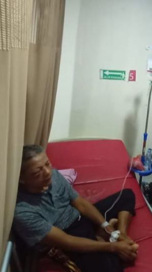 Guru Diketapel Hingga Buta, Polisi Buru Pelaku Sampai Dapat!