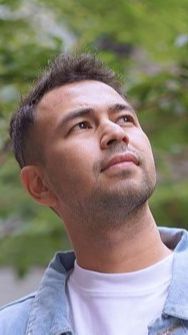 Raffi Ahmad Ingin Cetak Rekor Baru dengan Cuan Fantastis saat Live Streaming di Shopee Live