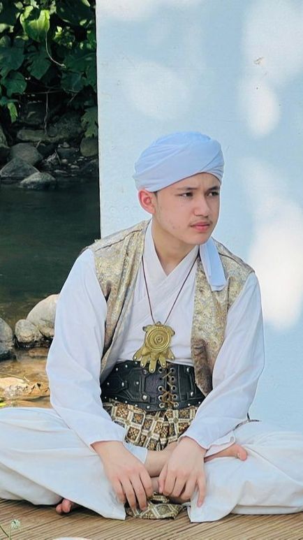 Tak Ada Yang Tahu, Ternyata Deretan Artis ini Keturunan Nabi Muhammad Nomor 3 Ganteng dan Putih