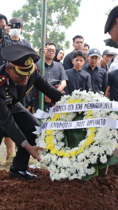 Ini Sosok Iptu Jarot, Polisi Pengamanan KTT ASEAN yang Gugur Diserempet Mobil