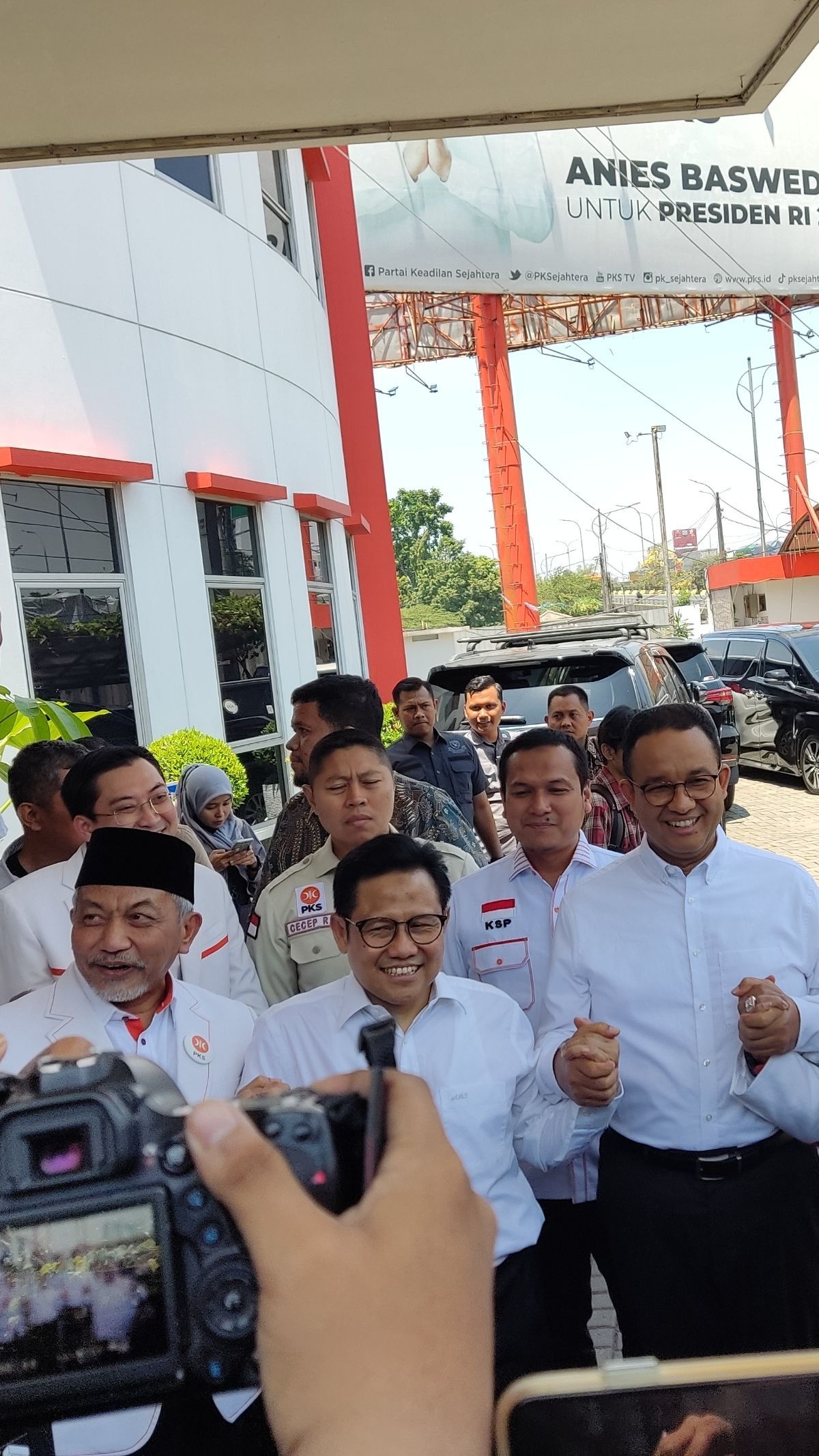 Kompak Nyanyi Ya Lal Whaton dengan PKB, Presiden PKS: Semua Siap dan Bersatu!