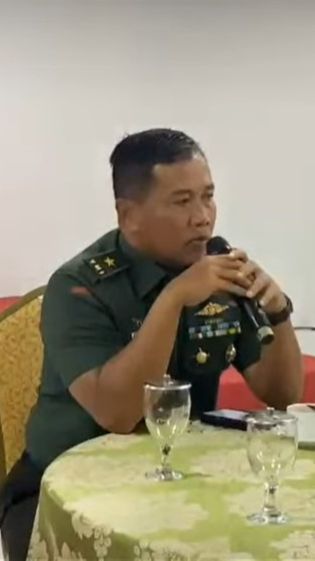 VIDEO: TNI Tegaskan Perwira Lawan Arah Tol Alami Gangguan 