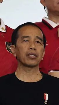 Jokowi Gemas Nonton Timnas, Sampai Gelitik Jan Ethes