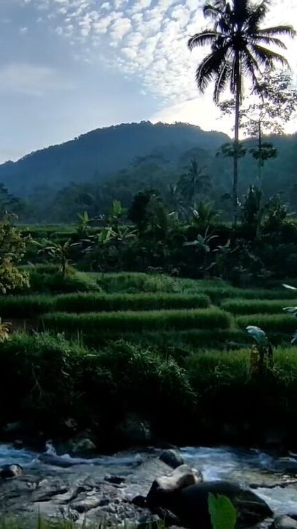 Sungainya Jernih, Intip Pesona Kampung Batu Malang di Ciamis yang Bikin Betah