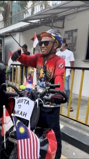 Demi Menunaikan Haji, Eko Budi Susilo Gowes dari Jakarta ke Mekah Arab Saudi