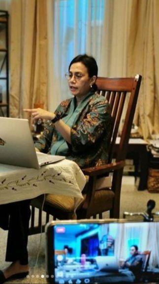 Harga Minyak Dunia Meroket Dekati USD 100 per Barel, Sri Mulyani Beri Respons Begini