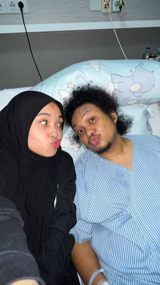 8 Potret Babe Cabita Berterus Terang Mengenai Penyakit Kritisnya Hingga Mau Meninggal