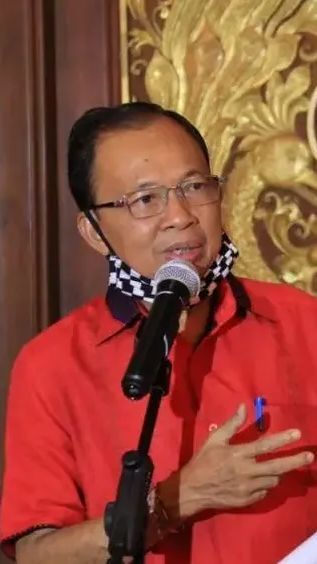 Turis Tetap Dilarang Mendaki Gunung di Bali walau Wayan Koster Tidak Lagi Jabat Gubernur