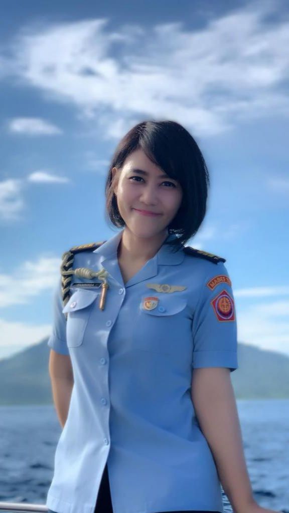 Ajudan Ibu Negara Kapten TNI Sandhyca Putrie Pamit Menikah, Iriana Berlinang Air Mata: Aku Bahagia