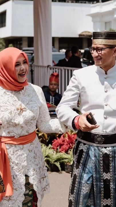 Momen Istri Sandiaga Uno Belanja Bareng Anak dan Calon Mantu di Luar Negeri, Langsung Kena Sindir 'Cintailah Produk Indonesia'