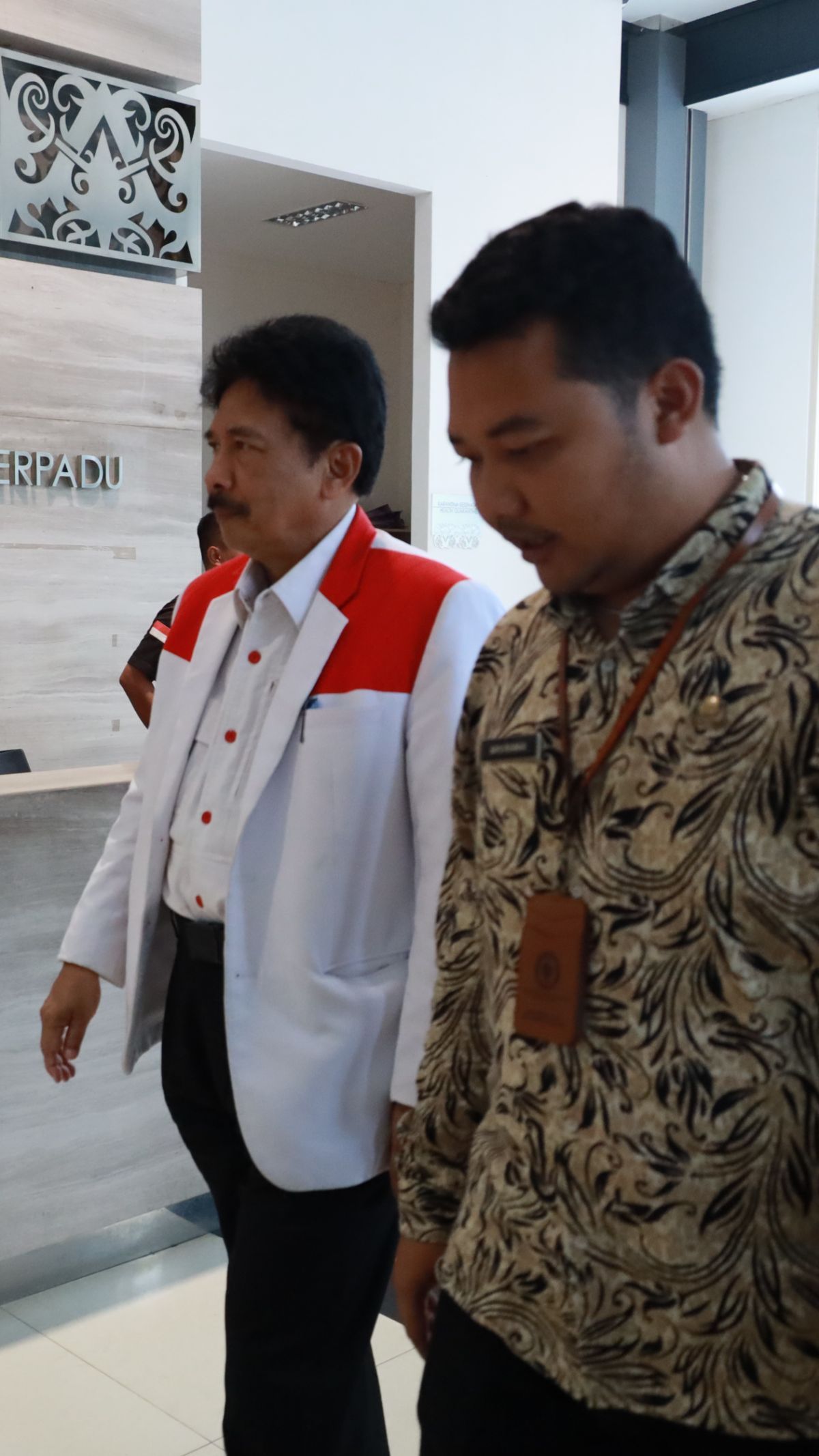 Kunjungi PLBN Entikong, Kepala BPIP Komitmen Perkuat Ideologi Pancasila di Wilayah Perbatasan