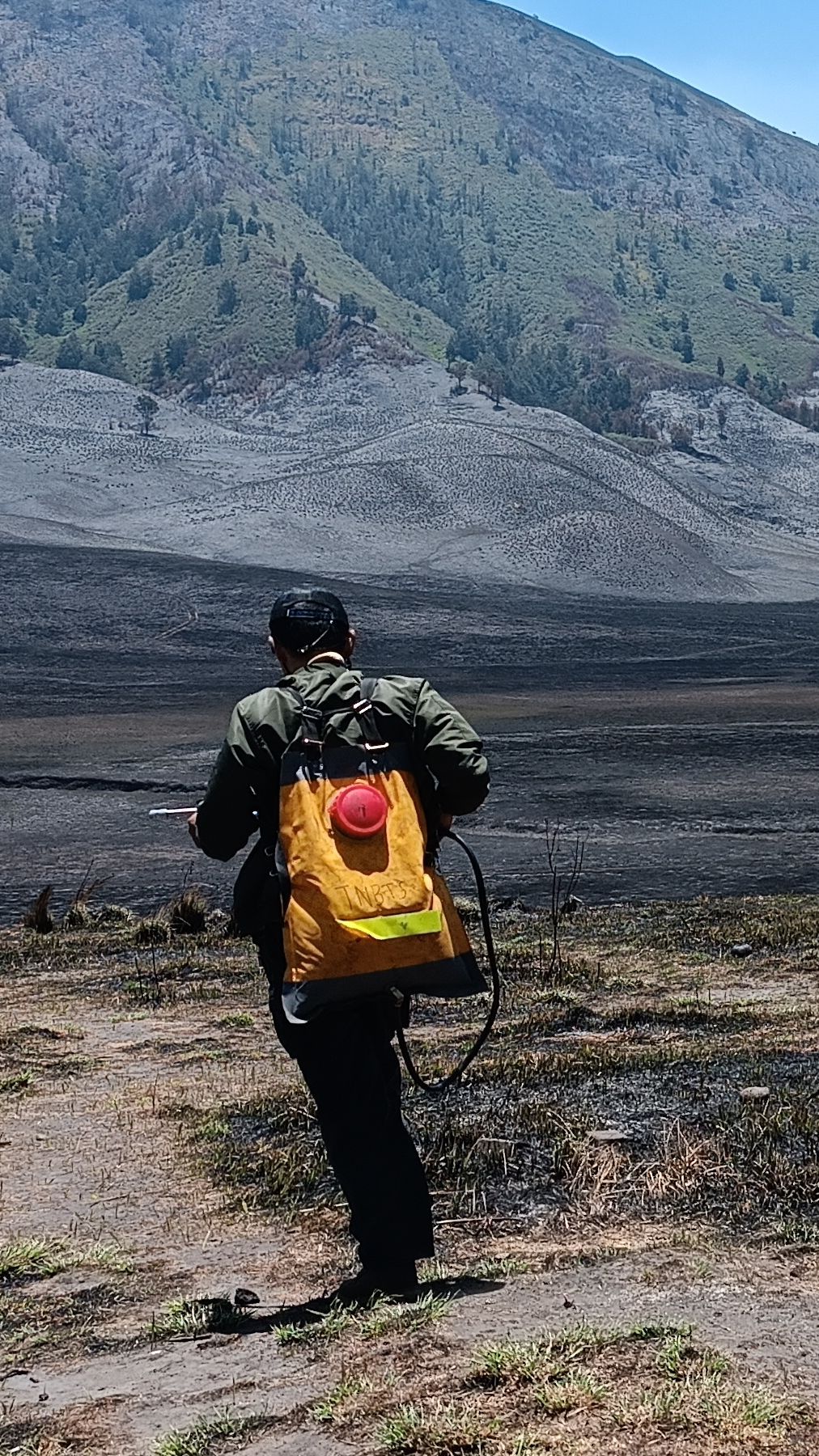 Kebakaran Bukit Teletubbies, Ini Ancaman Sanksi buat Pasangan Foto Prewedding & Kru