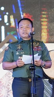 Kasad Jenderal Dudung Takjub Peserta Tes TNI Bisa Banyak Bahasa Asing: Langsung Pendidikan Tak Usah Ikut Tes!