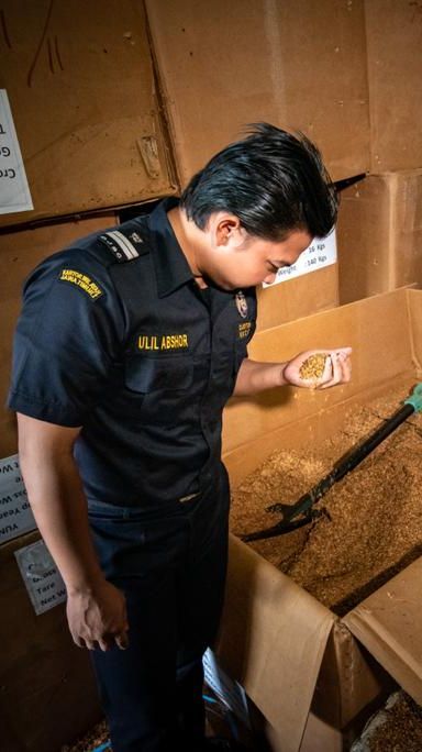 Terbongkar! Rokok Ilegal juga Dijual Pakai Jastip, Begini Modusnya