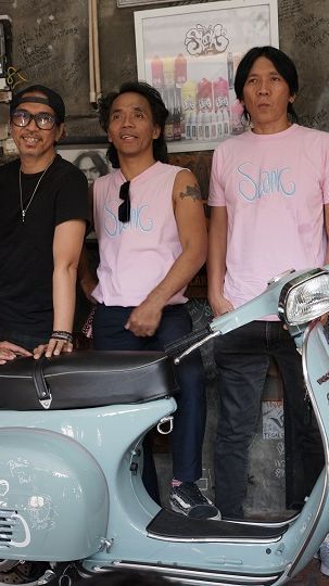 Slank Perkenalkan Skuter Listrik Edisi Terbatas Slank 40ever, Segini Harganya