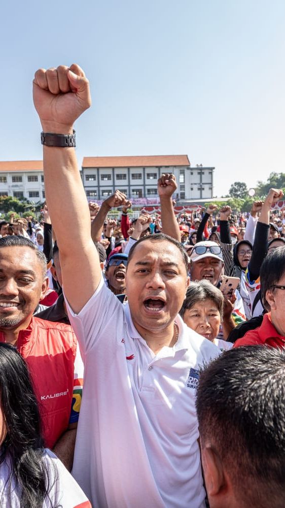 Ribuan Relawan Sosialisasikan Ganjar Pranowo Lewat Festival Merah Putih di Surabaya