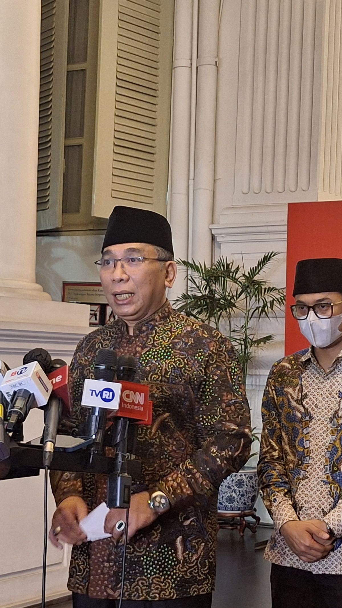 Ketum PBNU Gus Yahya Ungkap Hasil Pertemuan dengan Jokowi di Istana, Ada Bahas Politik?