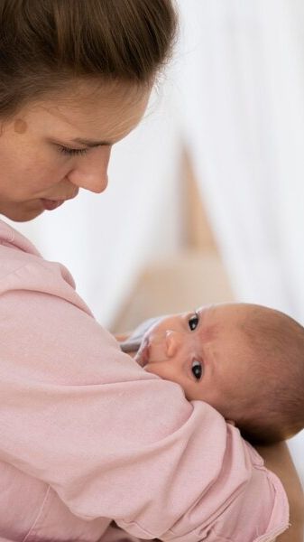 Ramai Berita Ibu Mau Buang Anaknya Diduga Baby Blues, Kenali Yuk Apa Itu Baby Blues