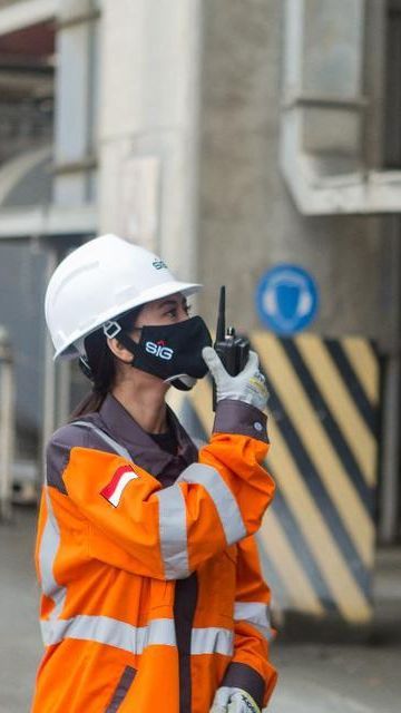 BUMN Industri Semen Kelola Sampah Jadi Bahan Bakar Subtitusi Batu Bara